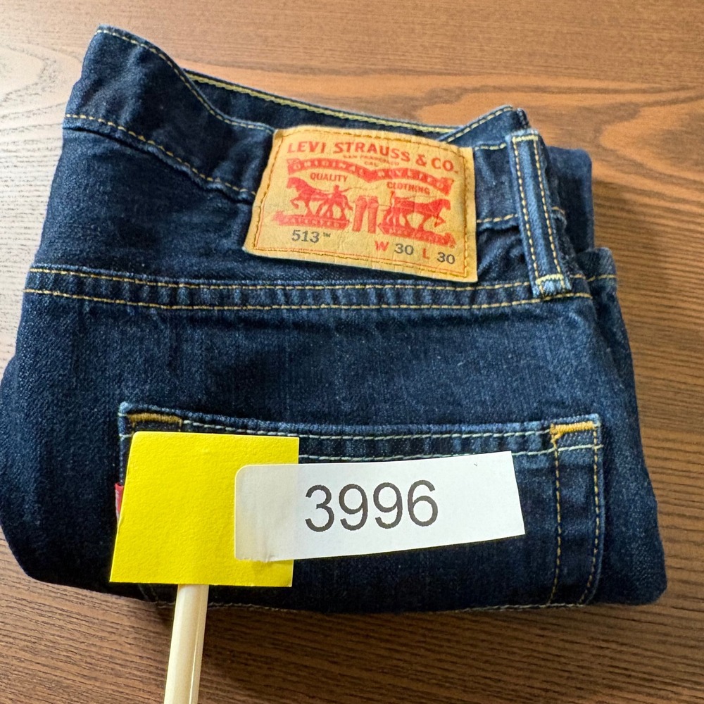 Levi's 513 Slim Straight Jeans Mens 30x30 Dark Blue Excellent Indigo Denim - Picture 8 of 10
